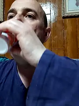 Snapshot of Hot-pico76 chatting on 03/08/25, 09:08 Hot-pico76 online show from 03/08/25, 09:08