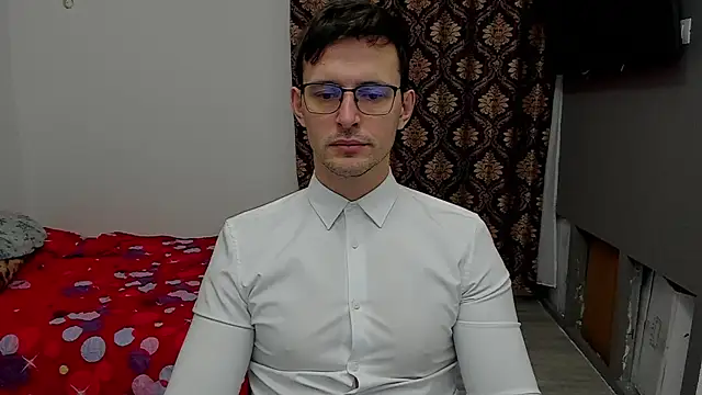 Snapshot of sexxymuscles4u chatting on 01/23/25, 08:15 sexxymuscles4u online show from 01/23/25, 08:15