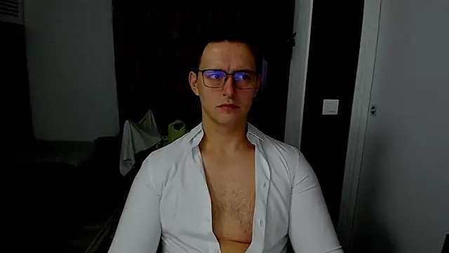 sexxymuscles4u online show from 12/04/25, 08:45