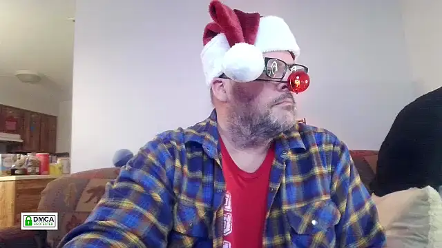 Snapshot of Ursulet_US chatting on 12/20/25, 12:40 Ursulet US online show from 12/20/25, 12:40