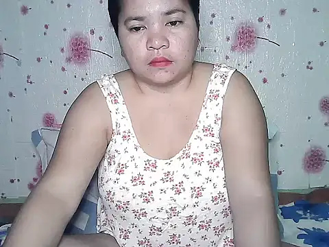 Snapshot of hotpussyxxx33x chatting on 03/18/25, 02:15 hotpussyxxx33x online show from 03/18/25, 02:15