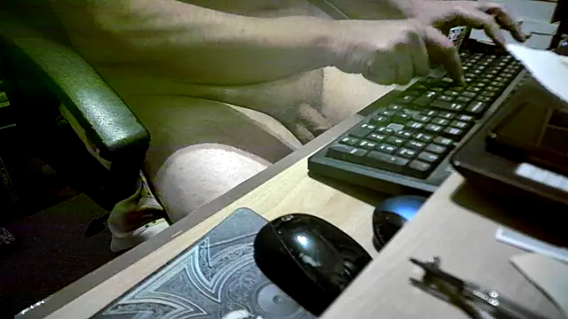 dirtyharry2022 online show from 03/11/25, 12:44