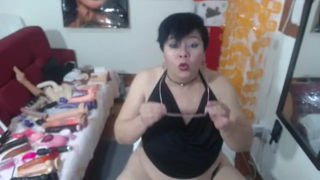 angelitolove727 online show from 11/16/25, 02:17