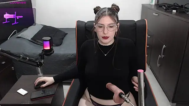 xxbbtaa online show from 04/21/26, 08:34