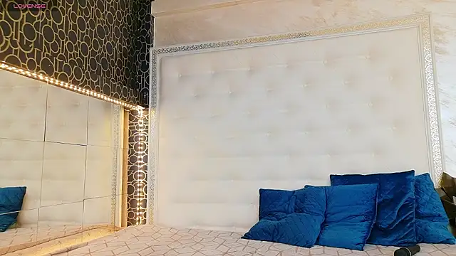 karissia online show from 03/29/26, 06:24