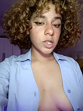 EmmaMelissa0521 online show from 03/16/25, 10:53