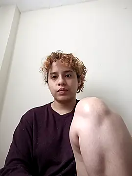 EmmaMelissa0521 online show from 10/11/25, 07:56