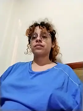 EmmaMelissa0521 online show from 03/03/26, 12:17