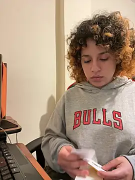 EmmaMelissa0521 online show from 04/11/26, 02:05