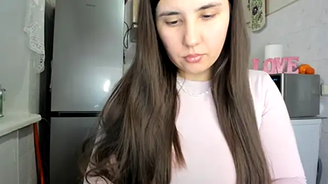 MiaMarrone online show from 01/13/26, 04:45