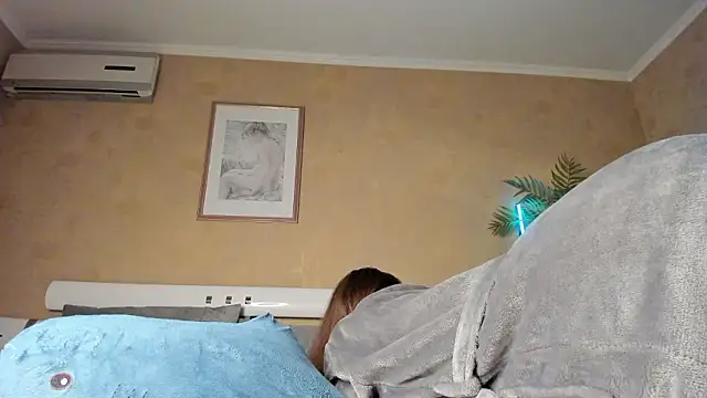 Diamond D  online show from 02/17/26, 11:00