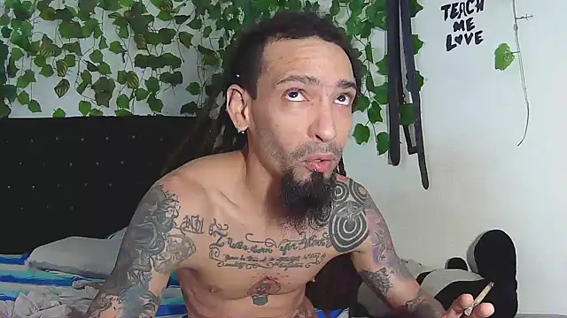 caribbeanlover1 online show from 10/15/25, 12:05