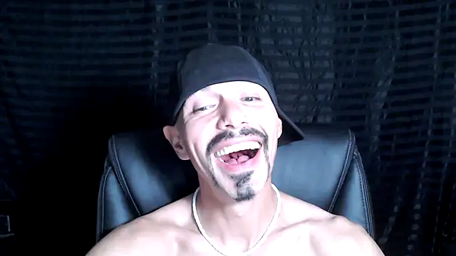 Snapshot of ThickD2C chatting on 01/25/25, 02:58 ThickD2C online show from 01/25/25, 02:58