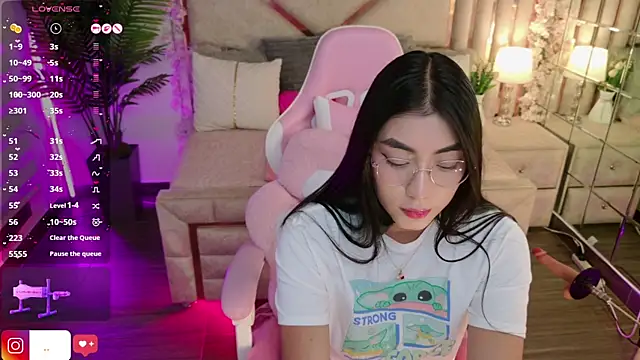 shanon- online show from 09/18/25, 09:06