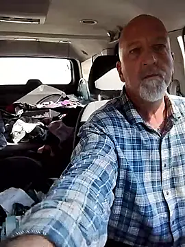 Yankeedave420 online show from 10/30/25, 03:02