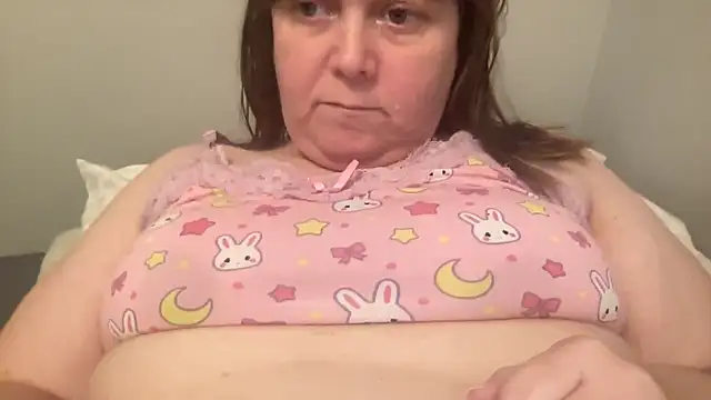 ParisNova online show from 02/18/26, 07:21