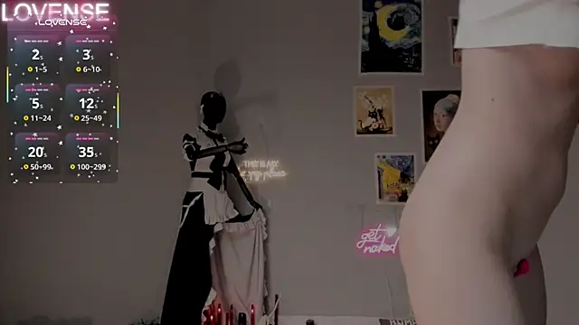 Snapshot of Careful_i_bite chatting on 10/09/25, 06:44 Careful i bite online show from 10/09/25, 06:44