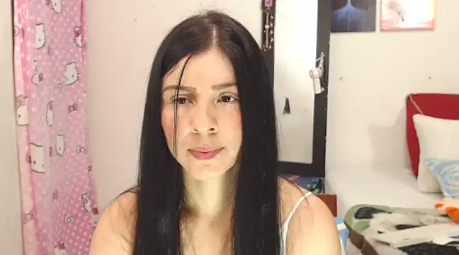 Snapshot of Estefani_32 chatting on 01/20/25, 08:50 Estefani 32 online show from 01/20/25, 08:50