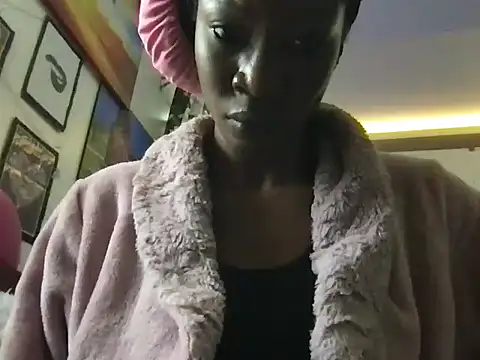 choco petite online show from 02/01/25, 09:32