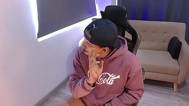 Liam V online show from 03/25/26, 12:44