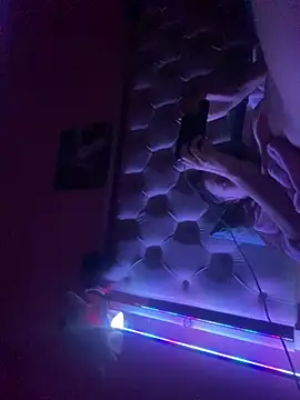 Flossy Vettie online show from 03/08/25, 04:39