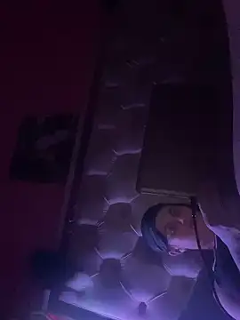 Flossy Vettie online show from 03/11/25, 09:59