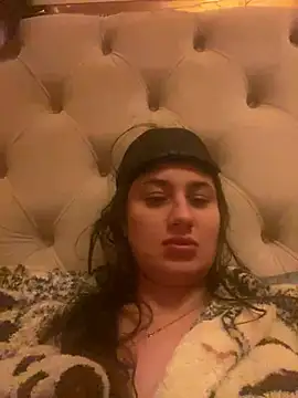 Flossy Vettie online show from 03/17/25, 11:00