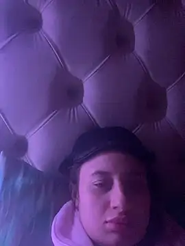 Flossy Vettie online show from 03/21/25, 12:40