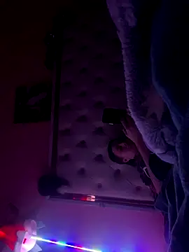 Flossy Vettie online show from 10/04/25, 12:52