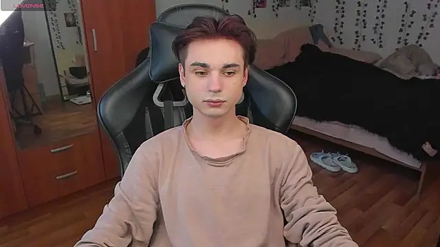 teelimata online show from 09/26/25, 02:21