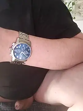 Snapshot of bigdicksperm83 chatting on 05/08/26, 10:53 bigdicksperm83 online show from 05/08/26, 10:53
