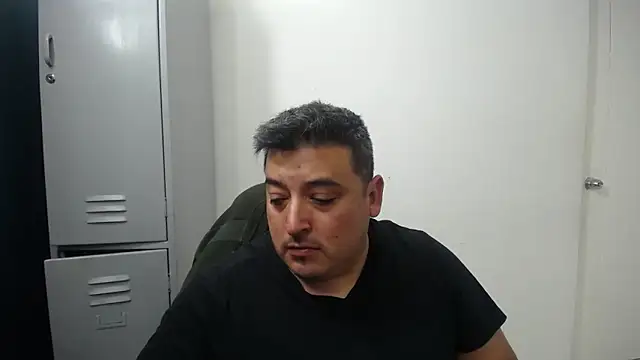 Snapshot of antonycruz chatting on 09/12/25, 09:15 antonycruz online show from 09/12/25, 09:15