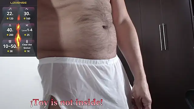 Snapshot of hxmisterh chatting on 01/15/25, 01:45 hxmisterh online show from 01/15/25, 01:45