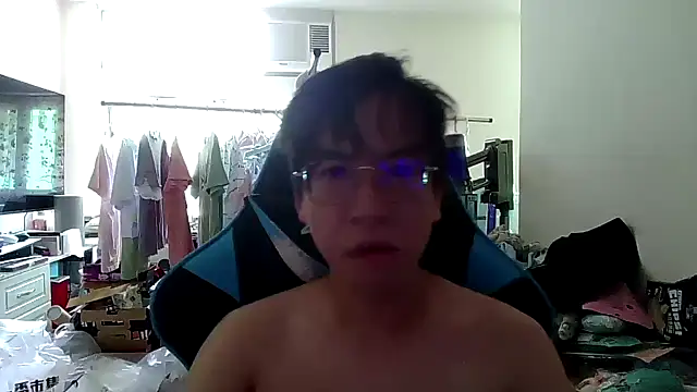 Snapshot of charlie_xdd chatting on 05/31/26, 06:53 charlie xdd online show from 05/31/26, 06:53