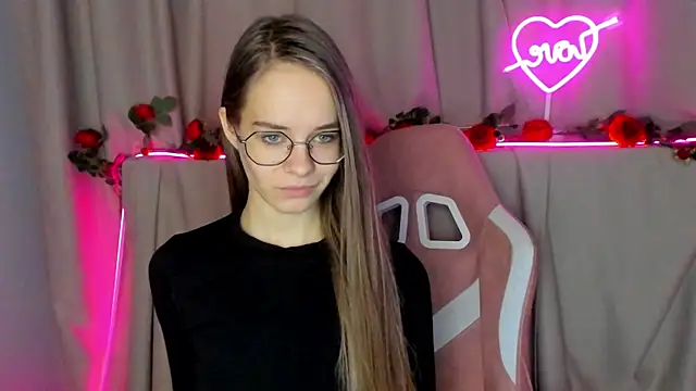 Snapshot of Sunbeam69 chatting on 02/25/25, 05:19 Sunbeam69 online show from 02/25/25, 05:19