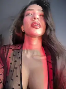 DulceLenns online show from 04/22/26, 06:20