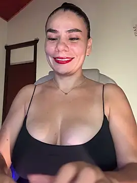 MeganDupont online show from 01/04/25, 02:25