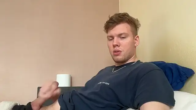 sexybooii6968 online show from 10/28/25, 01:03