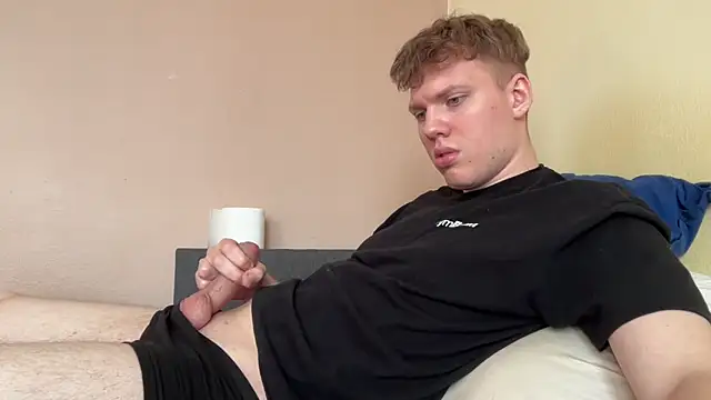 sexybooii6968 online show from 02/12/26, 01:28