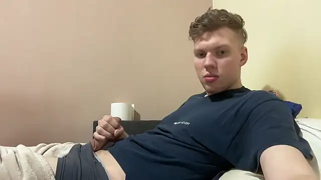 sexybooii6968 online show from 02/28/26, 09:38