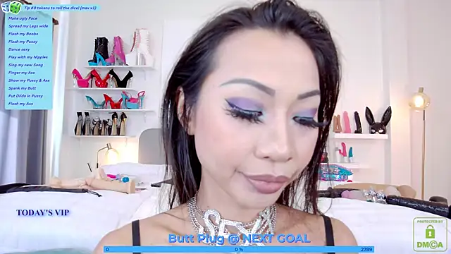 Snapshot of Cindybkk chatting on 10/16/25, 12:44 Cindybkk online show from 10/16/25, 12:44