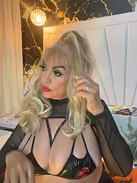 Snapshot of scarlett_sexx69 chatting on 07/23/26, 11:52 scarlett sexx69 online show from 07/23/26, 11:52