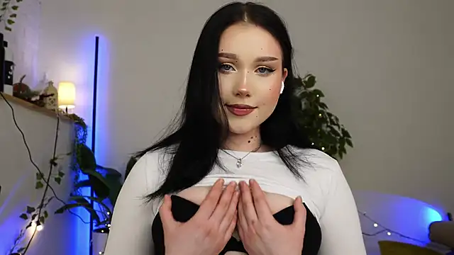 ScarletBlaze online show from 02/22/25, 06:08