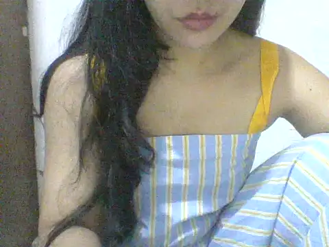 Snapshot of spankmybootyxxx chatting on 10/29/25, 08:43 spankmybootyxxx online show from 10/29/25, 08:43