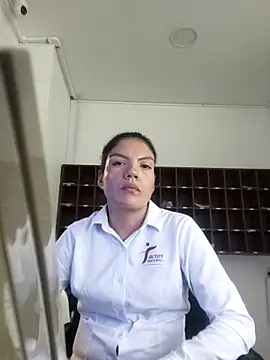 Snapshot of zoey_1824 chatting on 03/17/25, 04:51 zoey 1824 online show from 03/17/25, 04:51