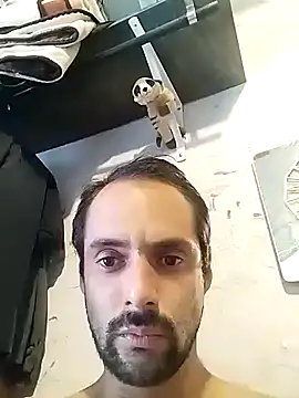 Snapshot of Brhama44 chatting on 09/12/25, 09:48 Brhama44 online show from 09/12/25, 09:48