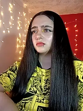 IvonneT online show from 02/26/25, 05:20