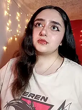 IvonneT online show from 02/12/26, 10:38