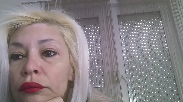 EvaaMina online show from 12/28/24, 08:26