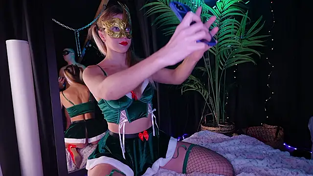 Janemasqueradeporn online show from 12/22/25, 12:35